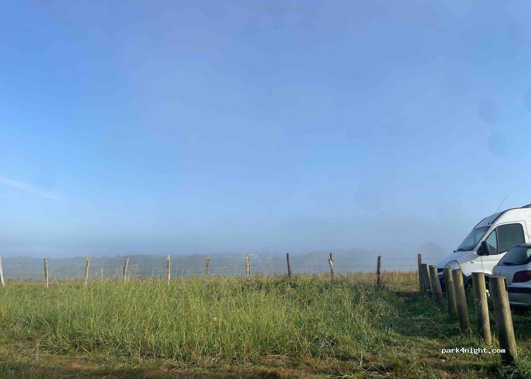 (64480) Ustaritz - Chemin Hardoia — foto 4