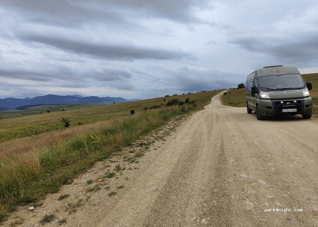 () Pădureni - Unnamed Road — foto 3