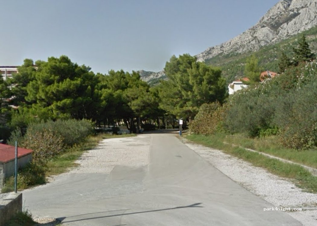 (21320) Baška Voda - 18 Urania Road — foto
