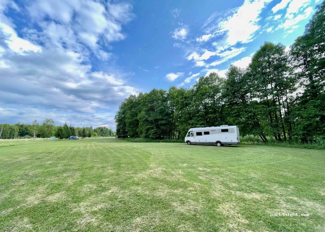 (12-220) Bobrówko - Unnamed Road — foto
