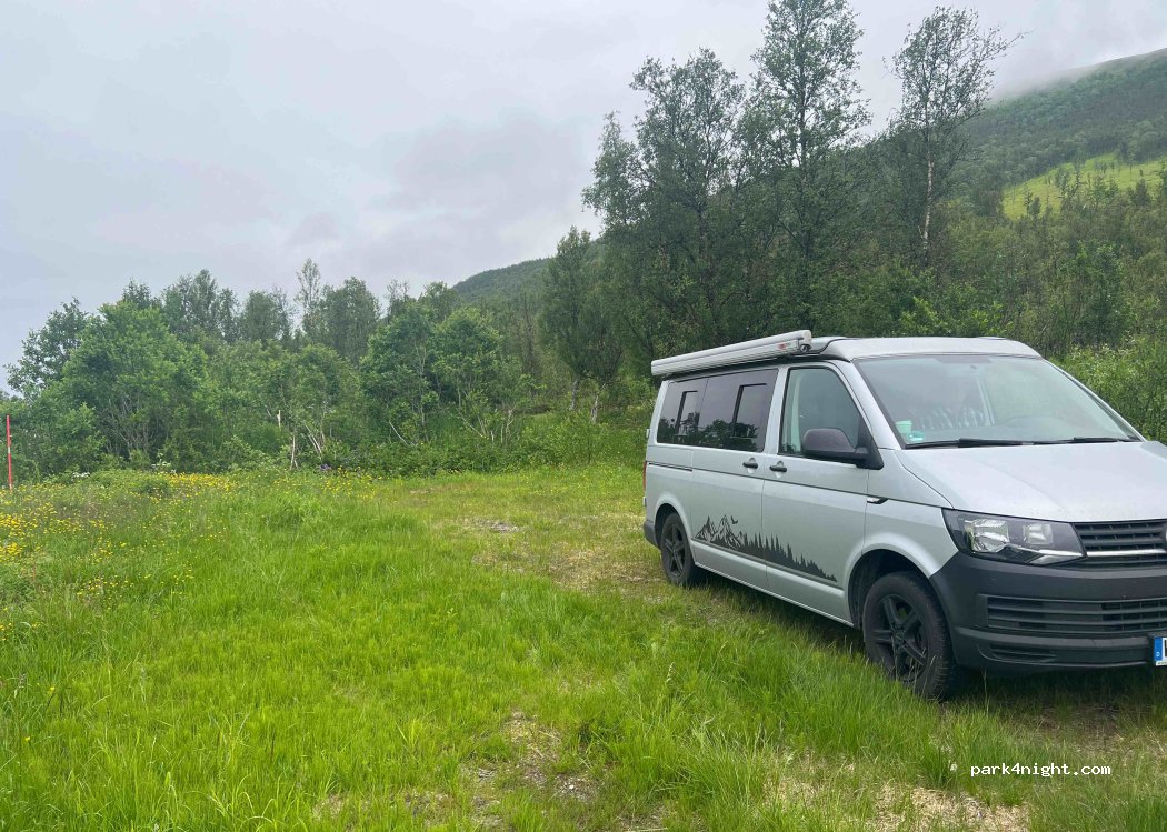 (9064) Lattervik - — foto