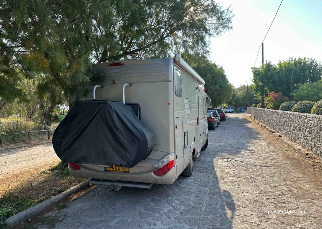 (811 05) Skala Eresou - Unnamed Road — foto 3