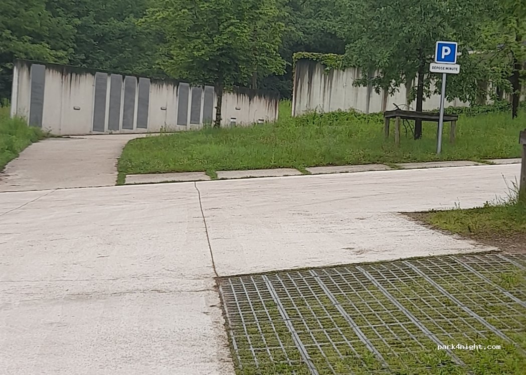(70250) Ronchamp - Plain de la Chapelle — foto 4