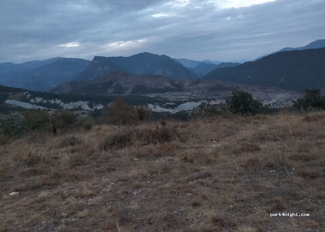 (04240) Saint-Benoît - Unnamed Road — foto 4