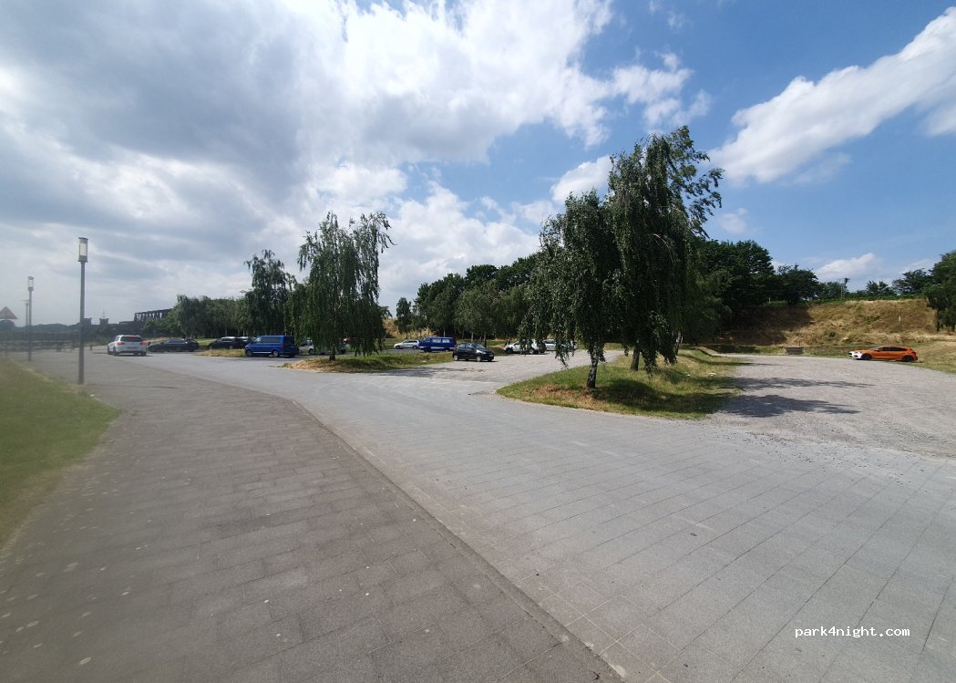(47053) Duisburg - 228 Wanheimer Straße — foto