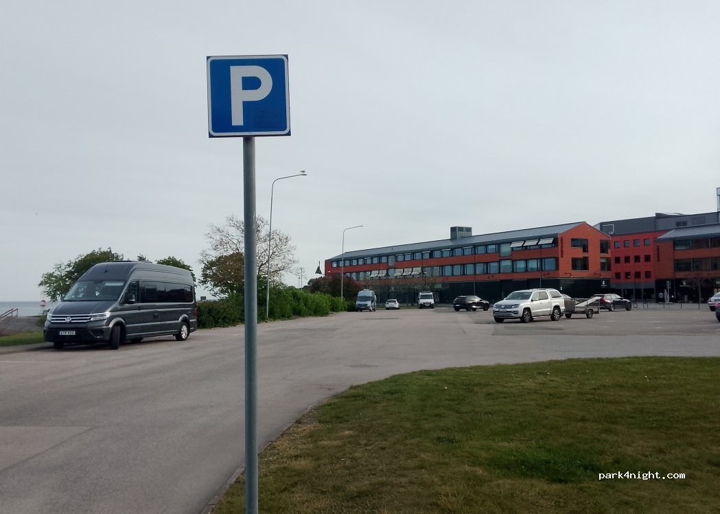 (374 35) Karlshamn - 4 Biblioteksgatan — foto