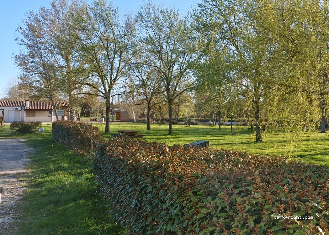 (17500) Léoville - Le Bourg — foto 4