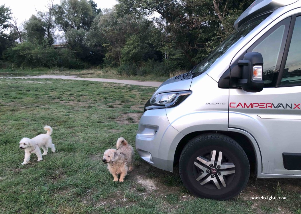 (900 44) Tomášov - — foto