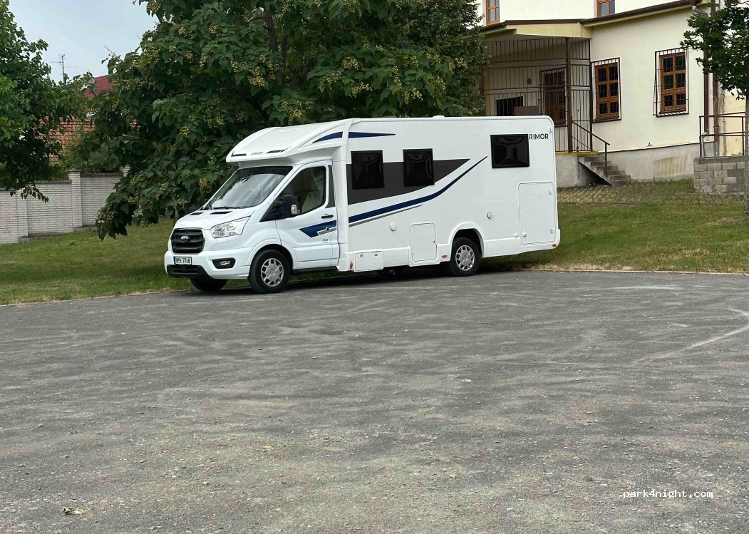 (696 17) Dolní Bojanovice - Prostřední — foto