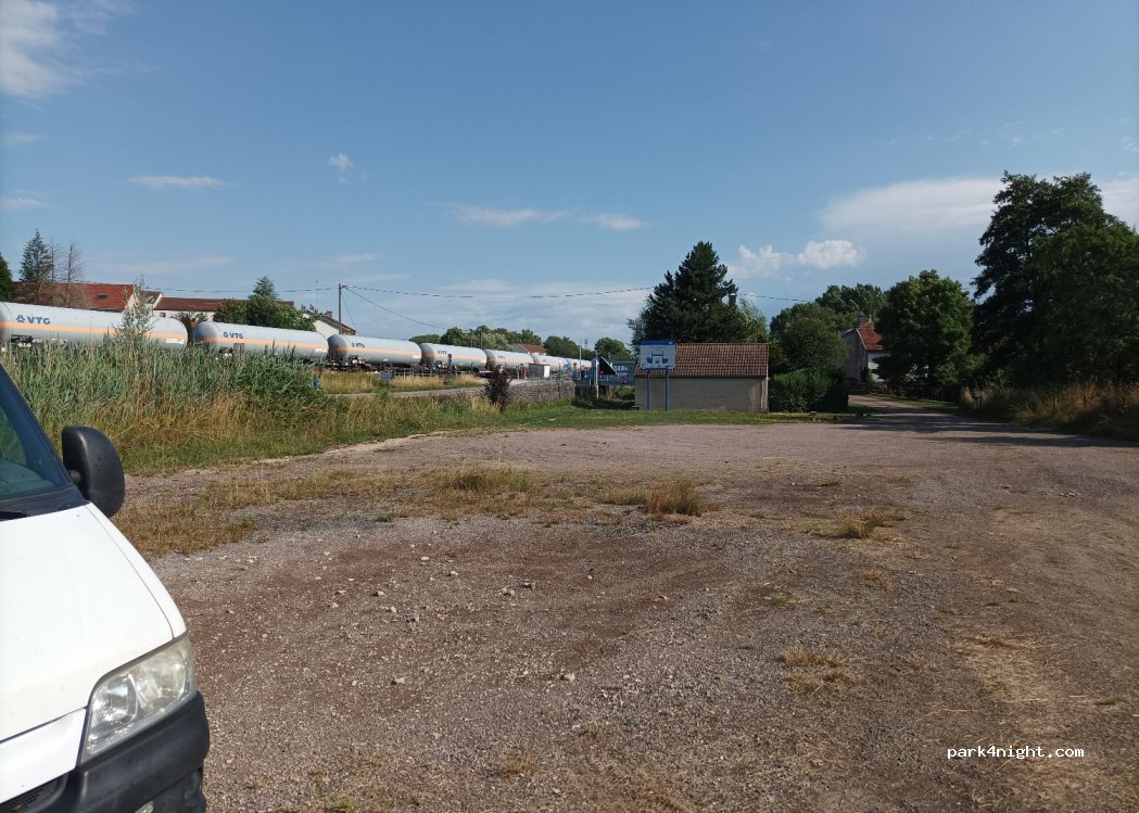 (52000) Luzy-sur-Marne - 2 Grand Rue — foto