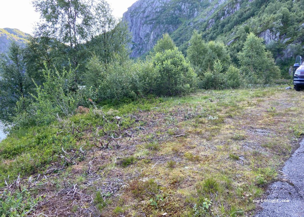 (5498) Matersdalen - — foto