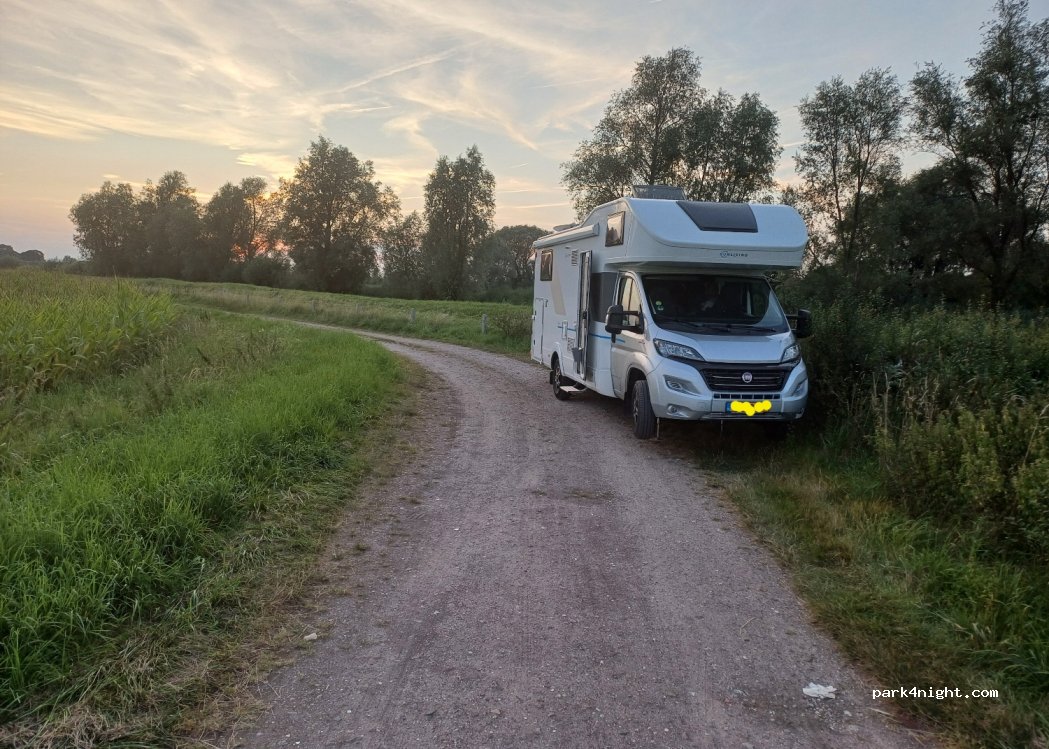 (5165) Waspik - — foto 2