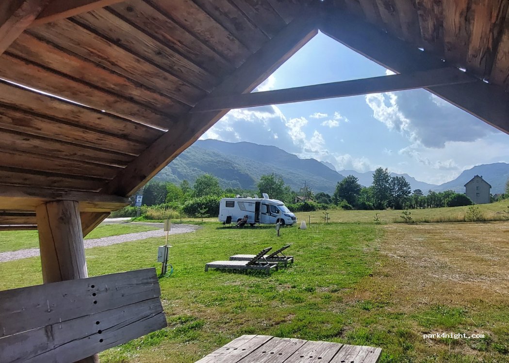 KAMP PARKIRALISTE KUJOVIC — foto 3