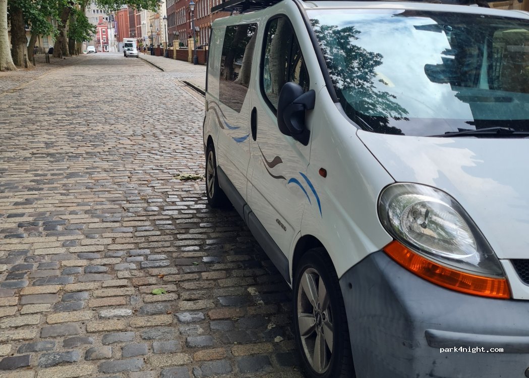 (BS1 4NH) Bristol - 18 Queen Square — foto 2