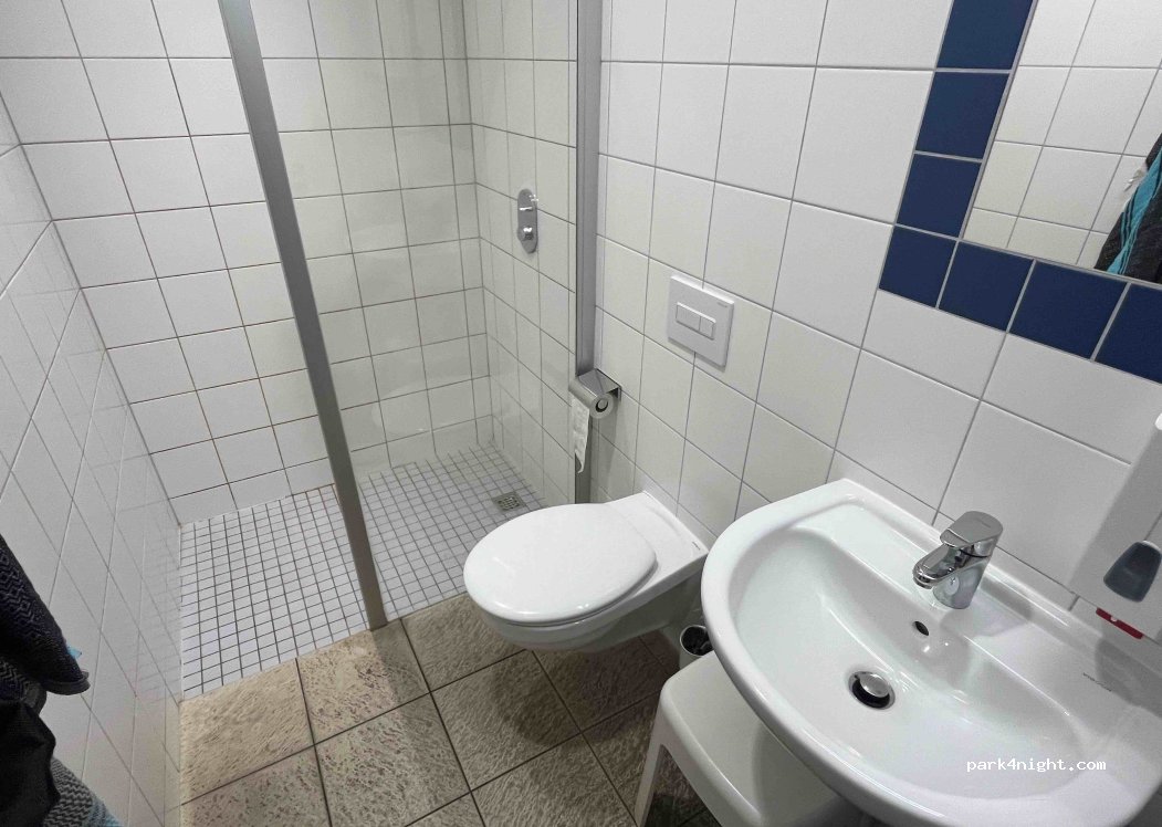 (16816) Neuruppin - 18A Bechliner Chaussee — foto