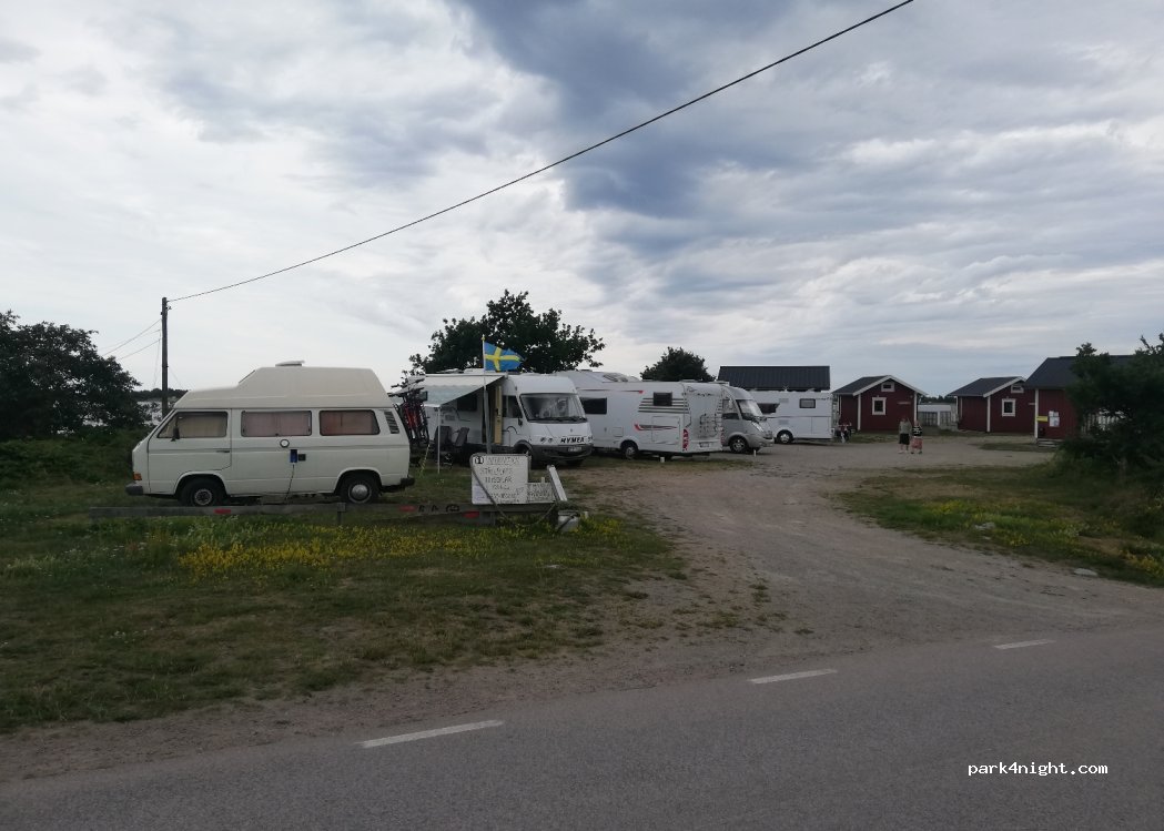 Hasslö Stugby & Ställplats — foto