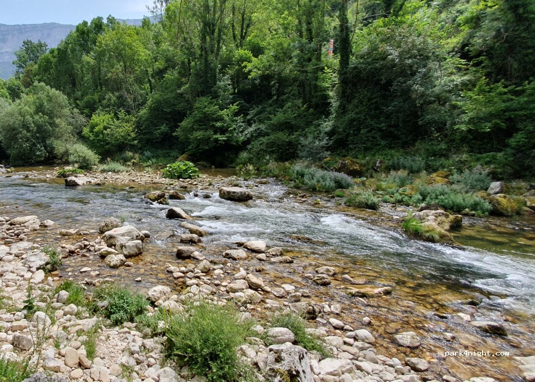 (38680) Chatelus - 1055 Route du pont de Vezor — foto 3