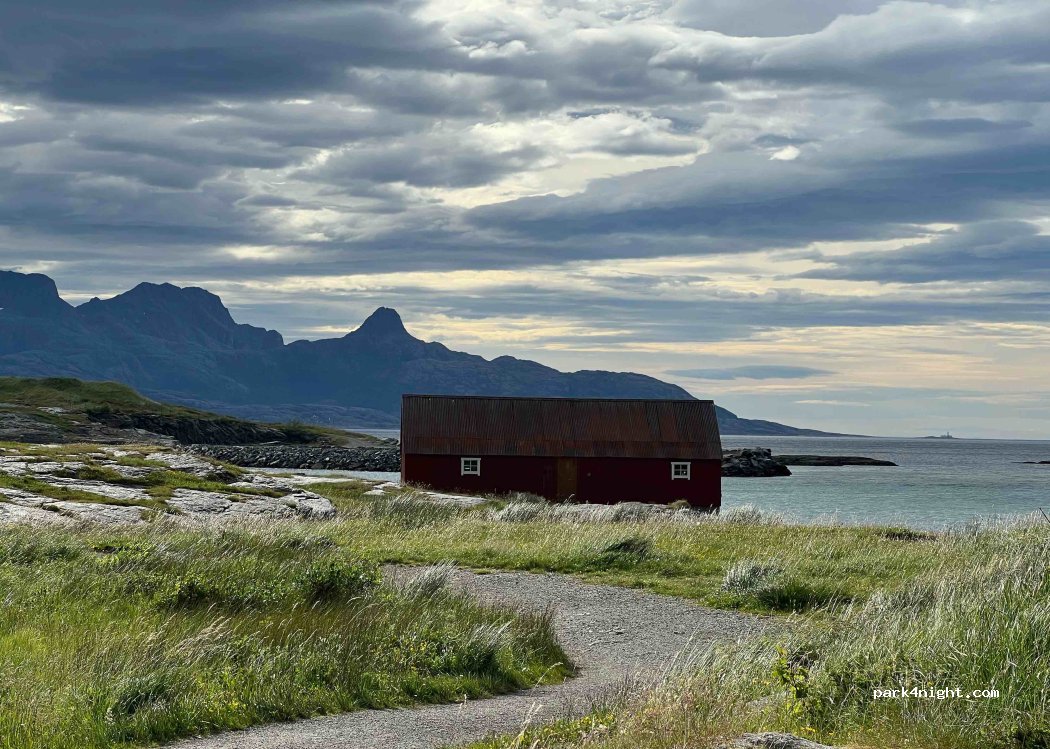 (8016) Mulstrand - Unnamed Road — foto