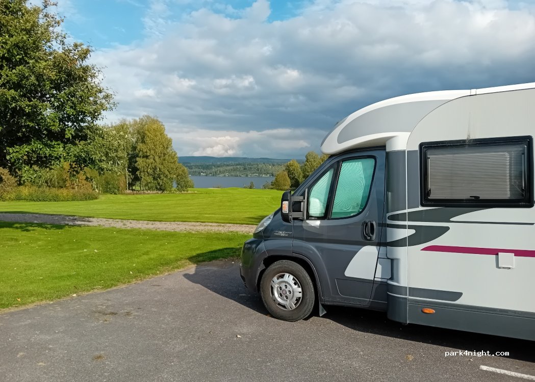 (686 93) Sunne - 57 Tremansbacken — foto 3