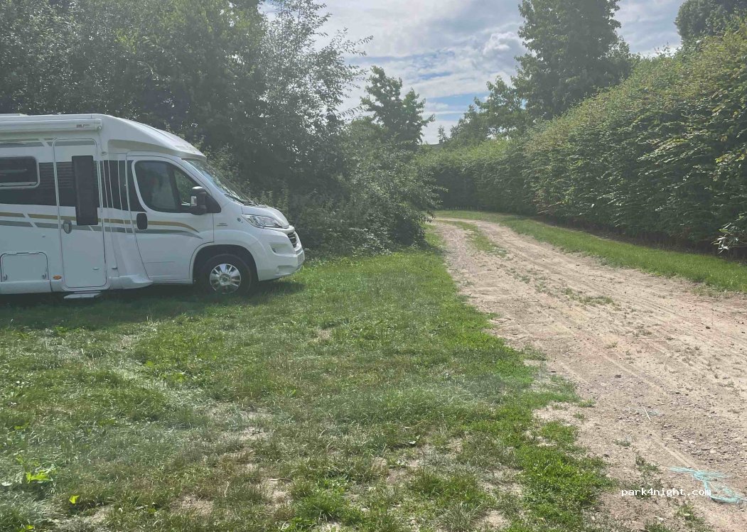 (3770) Riemst - 2 Mopertingenweg — foto 2