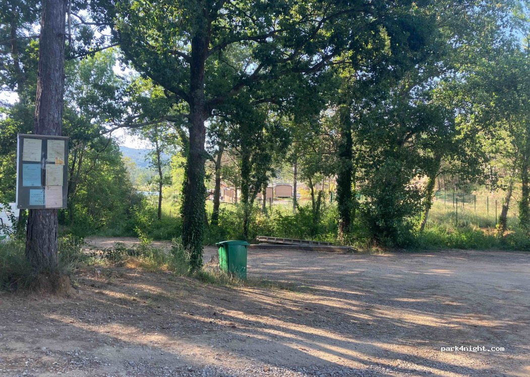 (11190) Arques - 127 La Tapie — foto