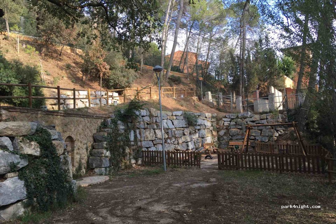(08791) Sant Llorenç d'Hortons - 26 Ronda de la Font — foto