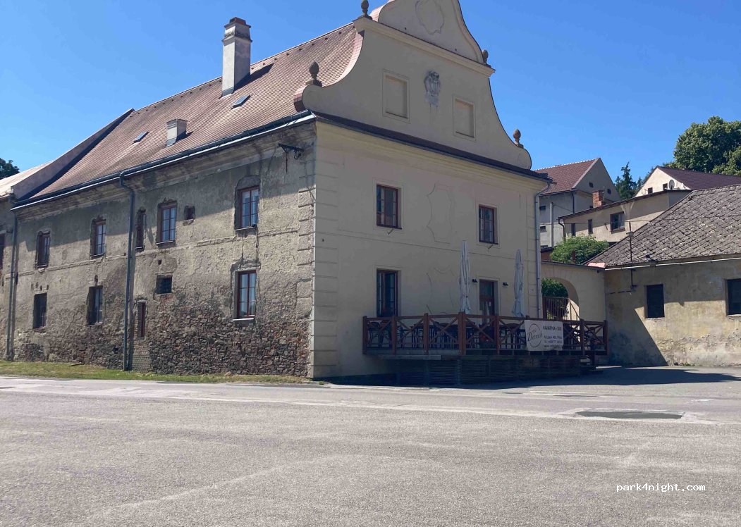 (588 13) Polná - Zámek — foto