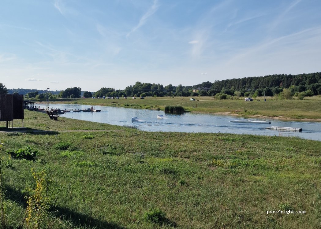 (53477) Kulautuva - — foto