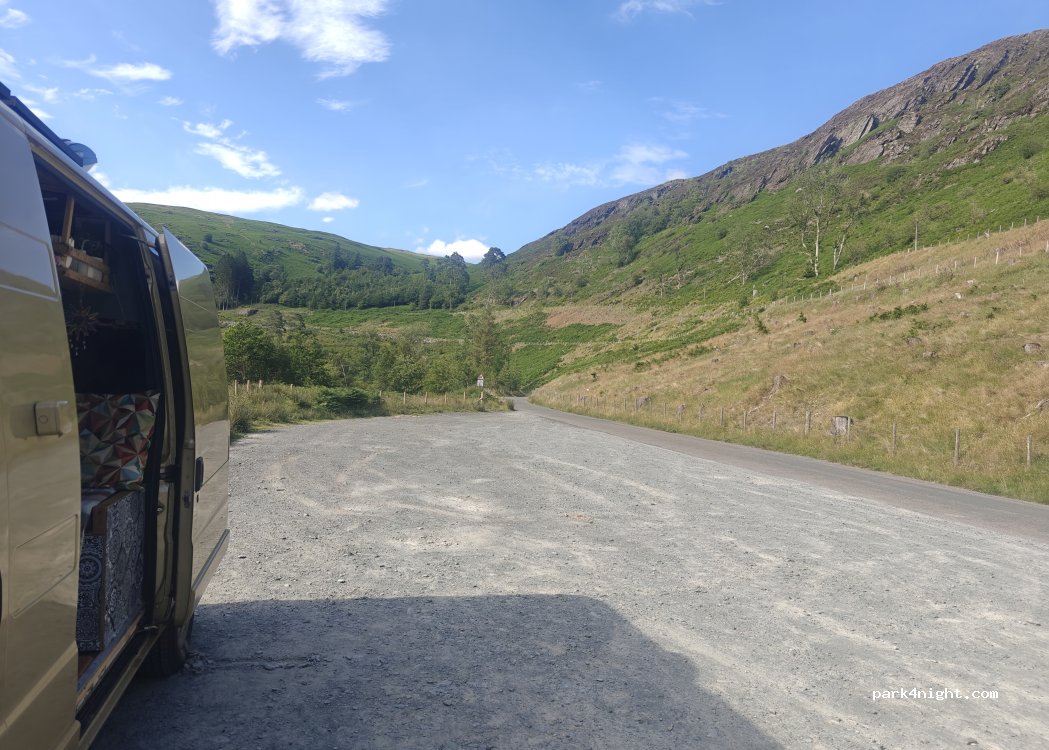 (LD6 5HS) Rhayader - Unnamed Road — foto 5