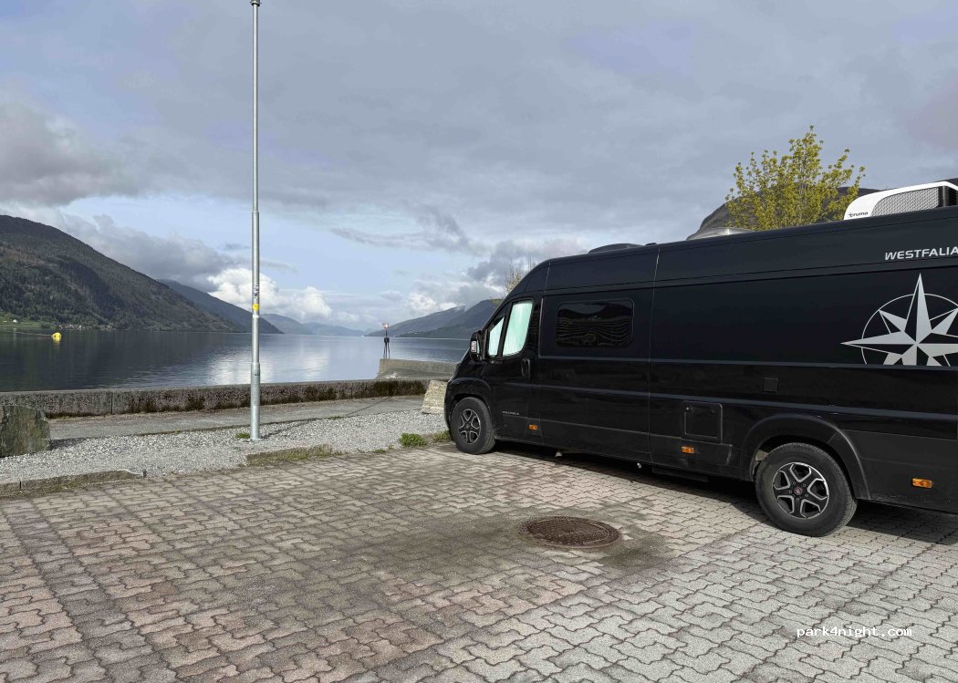 (6770)  - 19 Sjøgata — foto 3