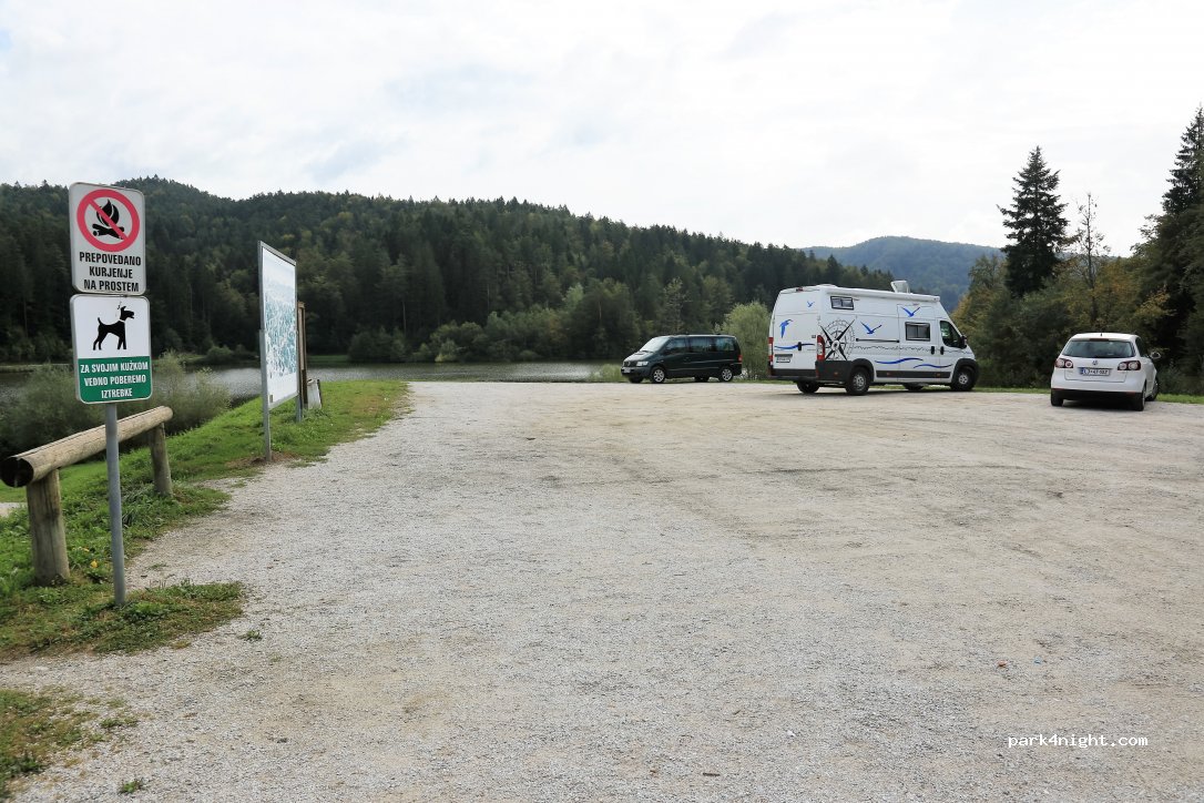 (1225) Gradišče pri Lukovici - Gradiško jezero — foto