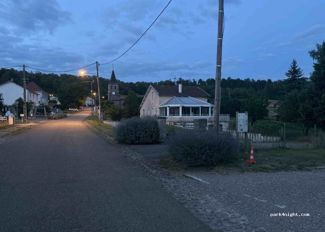 (55100) Samogneux - 9 Rue Gaston Thiébaut — foto