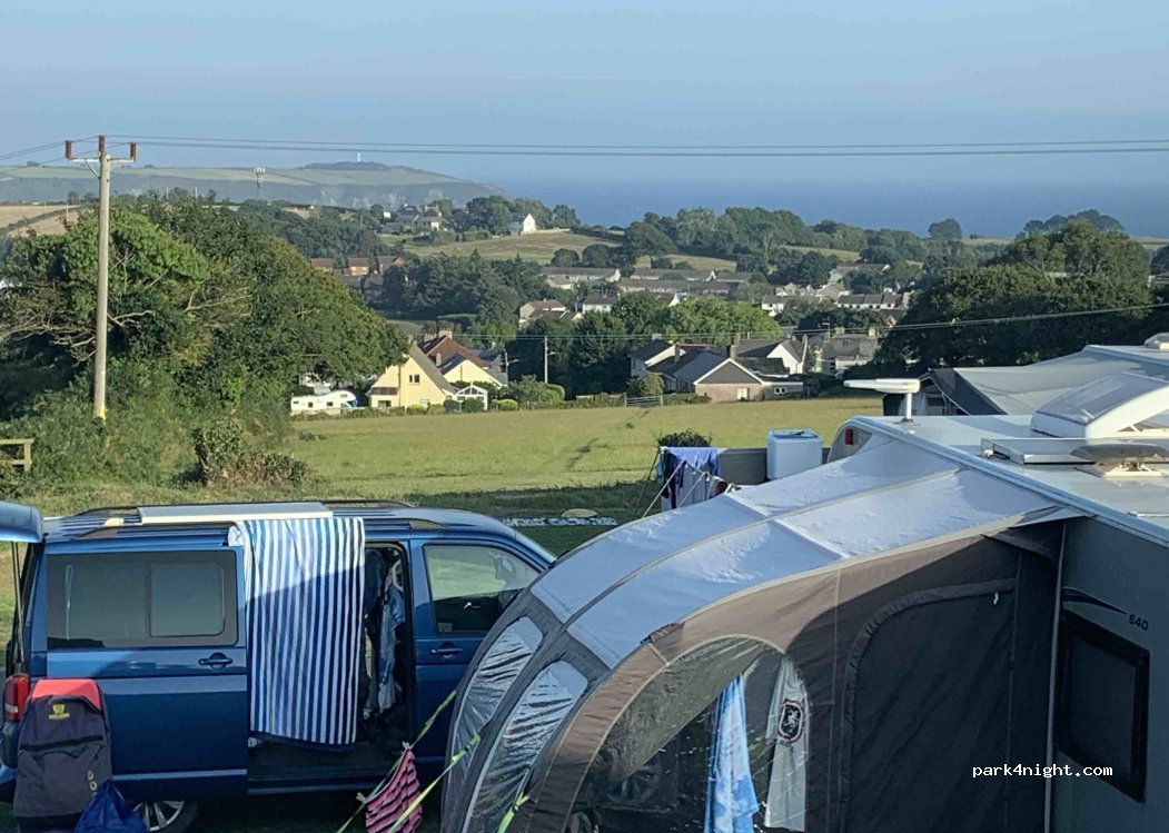 Doubletrees Farm - Caravan & Campsite — foto 3