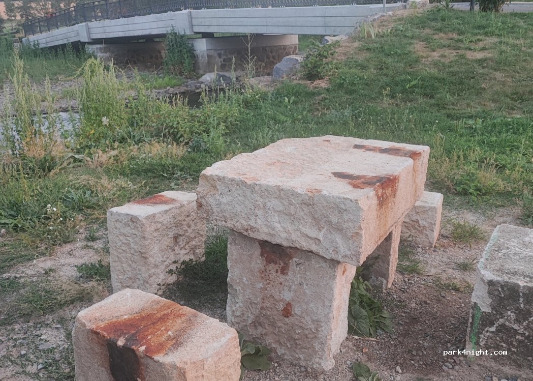 (43000) Polignac - 1 Chemin de la Source Minérale — foto