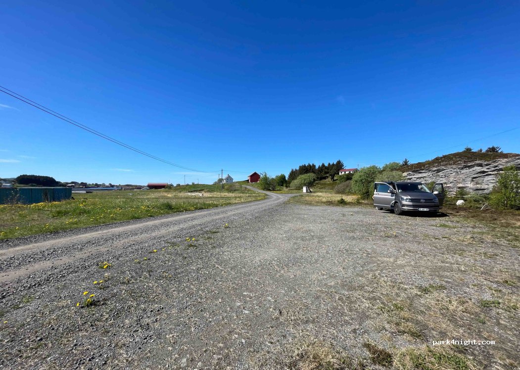 (6433) Hustad - 116 Skutsandvegen — foto 3