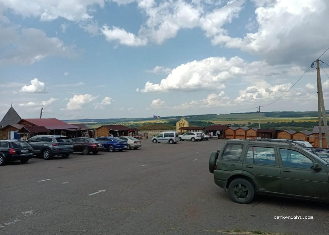 (60000) Khotyn - 30 Vulytsya Fortechna — foto