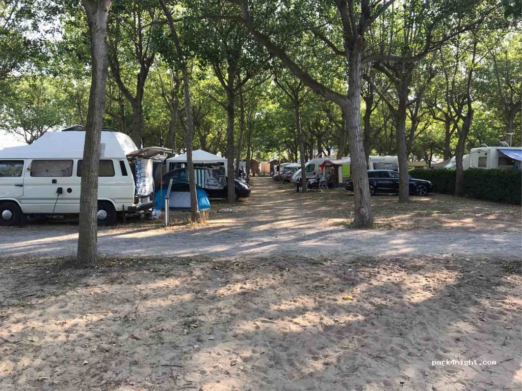 Camping Paradis Robinson — foto