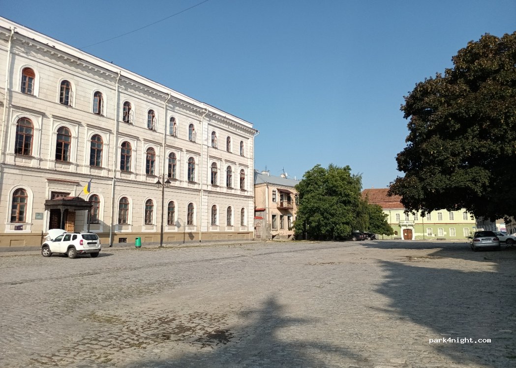 (32301) Kamianets'-podil's'kyi - 2 Hoholia Street — foto