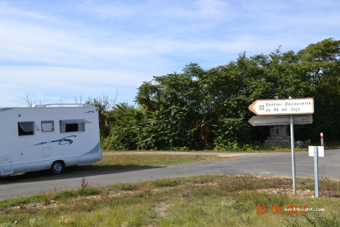 (86200) Loudun - D47 — foto