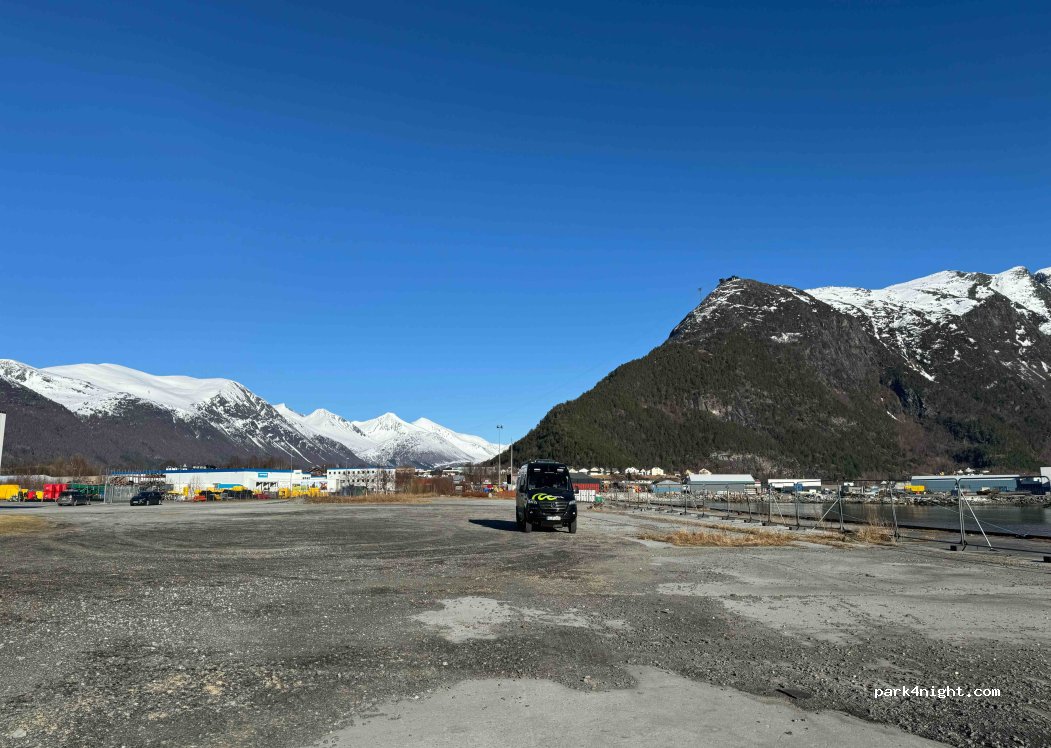 (6300) Åndalsnes - 106 Strandgata — foto 2