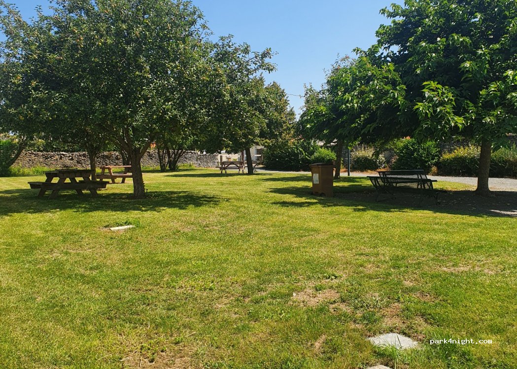 (85450) Moreilles - 22 Rue nationale — foto