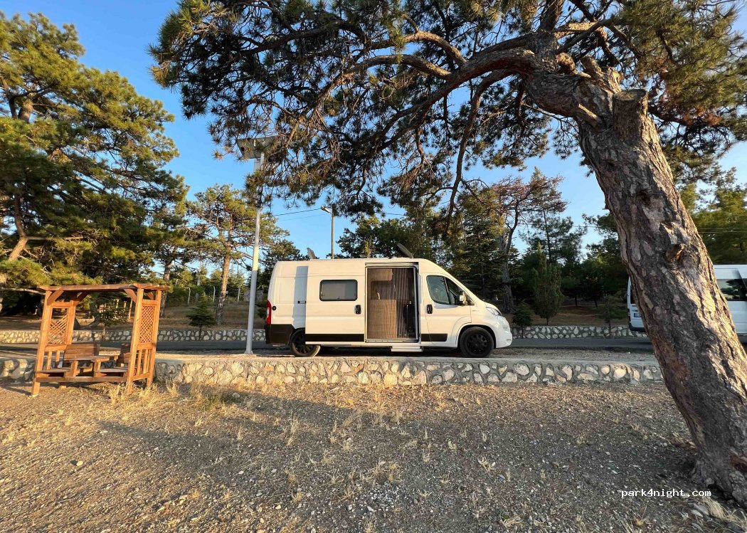 (15502) Salda - Unnamed Road — foto