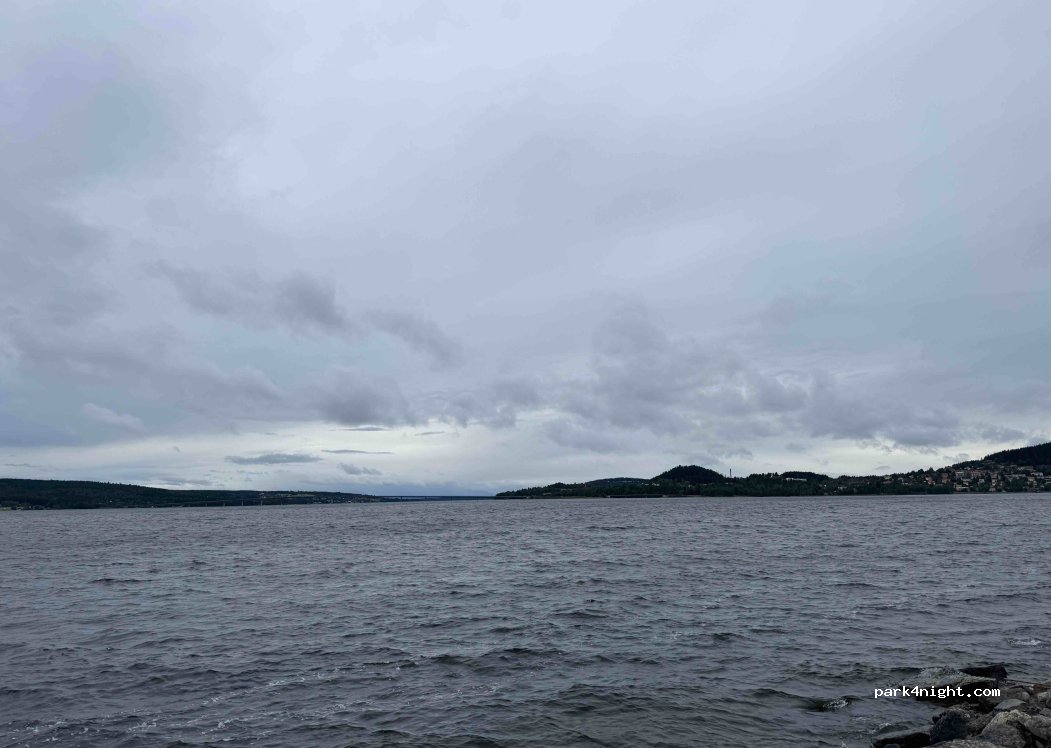 Husbilsuppställning Storsjö Strand — foto 5