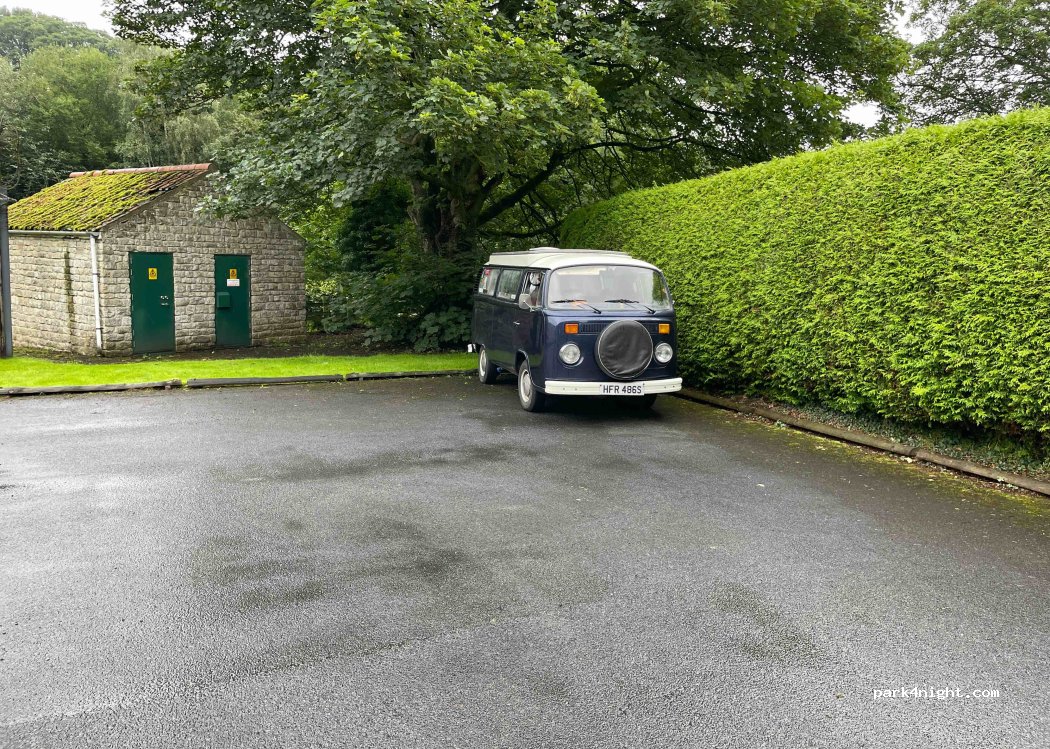 (YO18 7RU) Thornton Dale - Priestman's Ln — foto