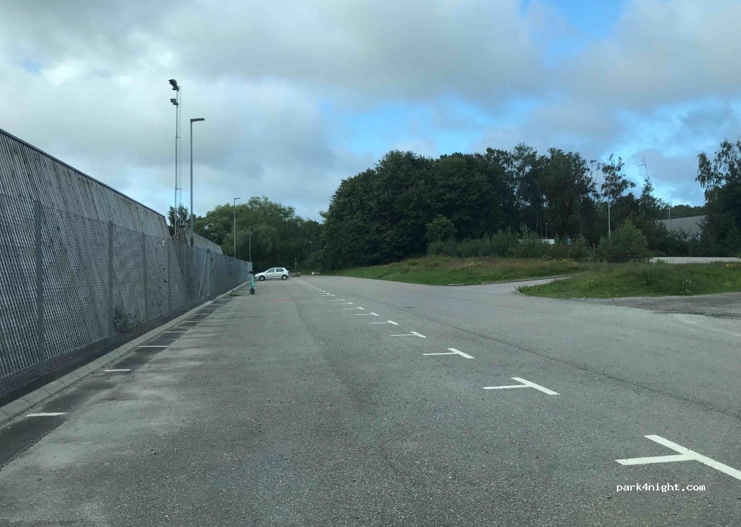 (432 32) Varberg - 5 Stenåsavägen — foto