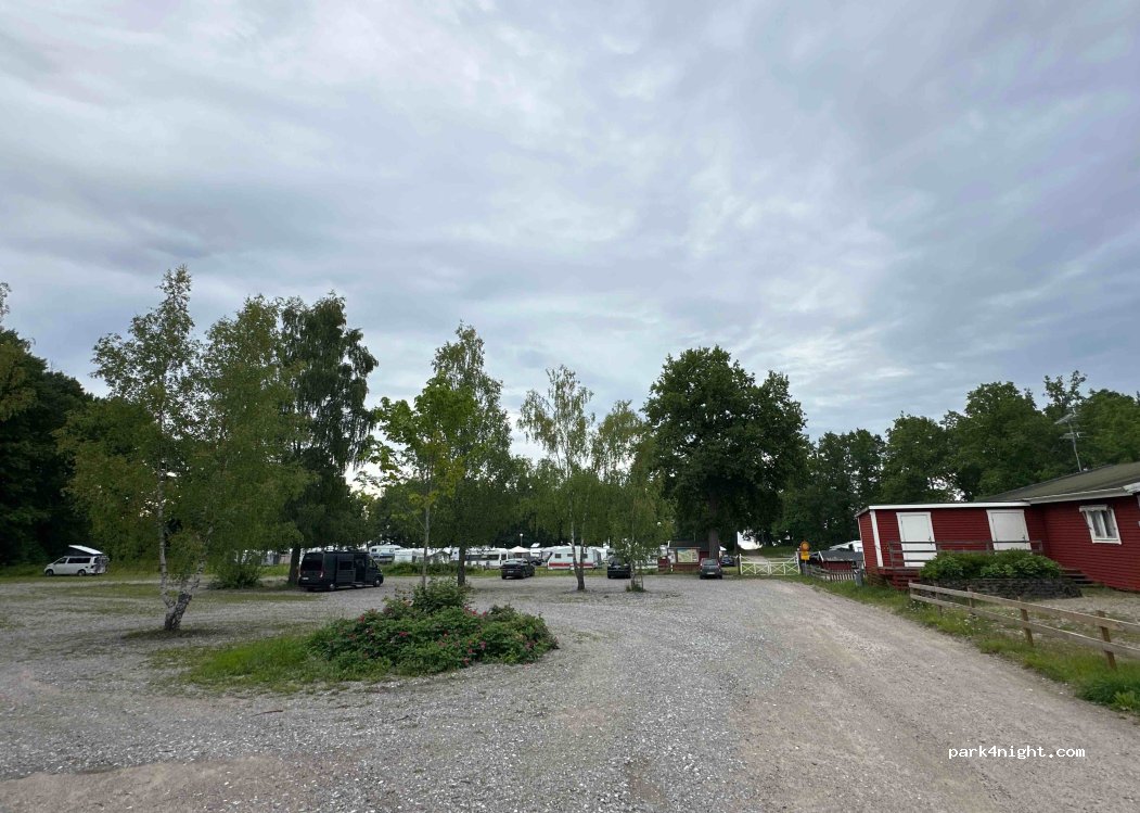 (643 95) Vingåker - 3 LÄPPE CAMPING — foto 2