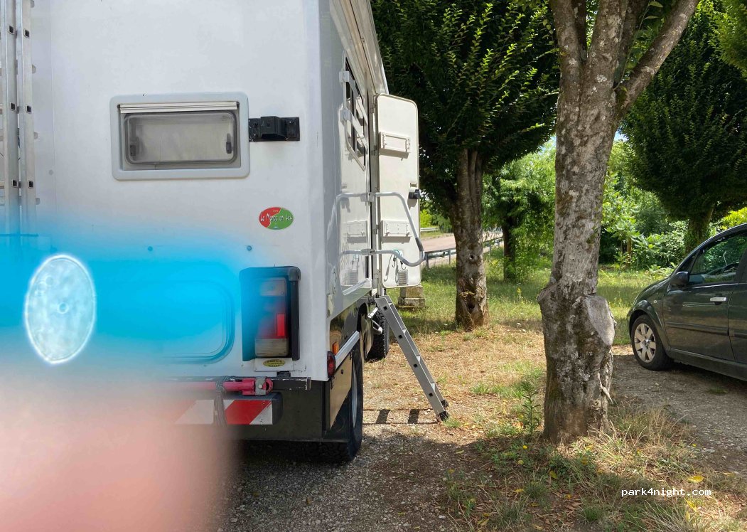 (77570) Château-Landon - 6327 Route du Pont de Dordives — foto