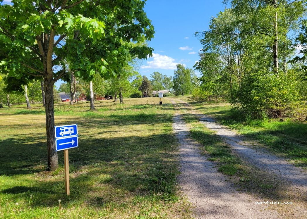 Ställplats Skedemosse Gård — foto 2