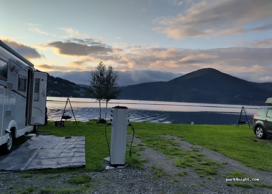 Davik Fjordparadis — foto 3