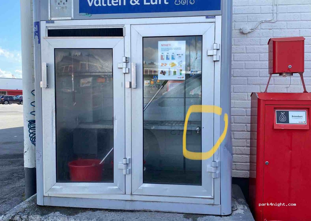 (871 52) Härnösand - 4 Kaptensgatan — foto